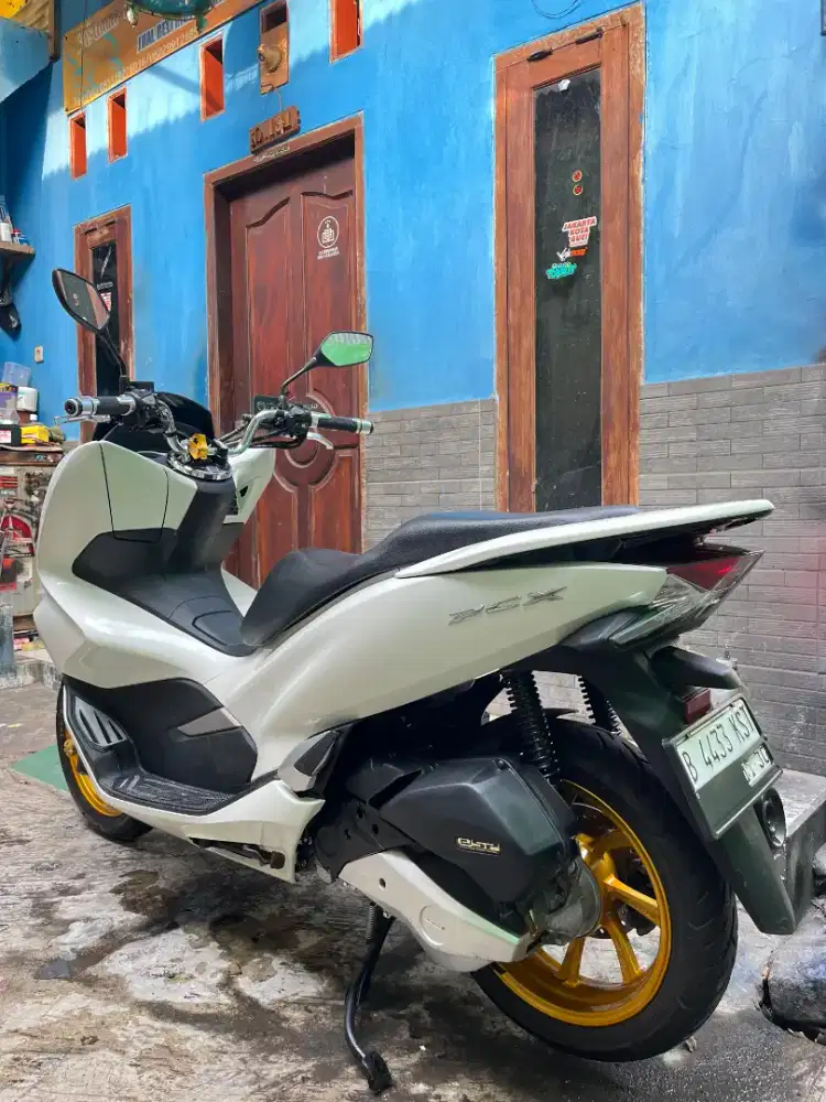 Honda PCX 150cc motor Gress siap pakek motor bagus