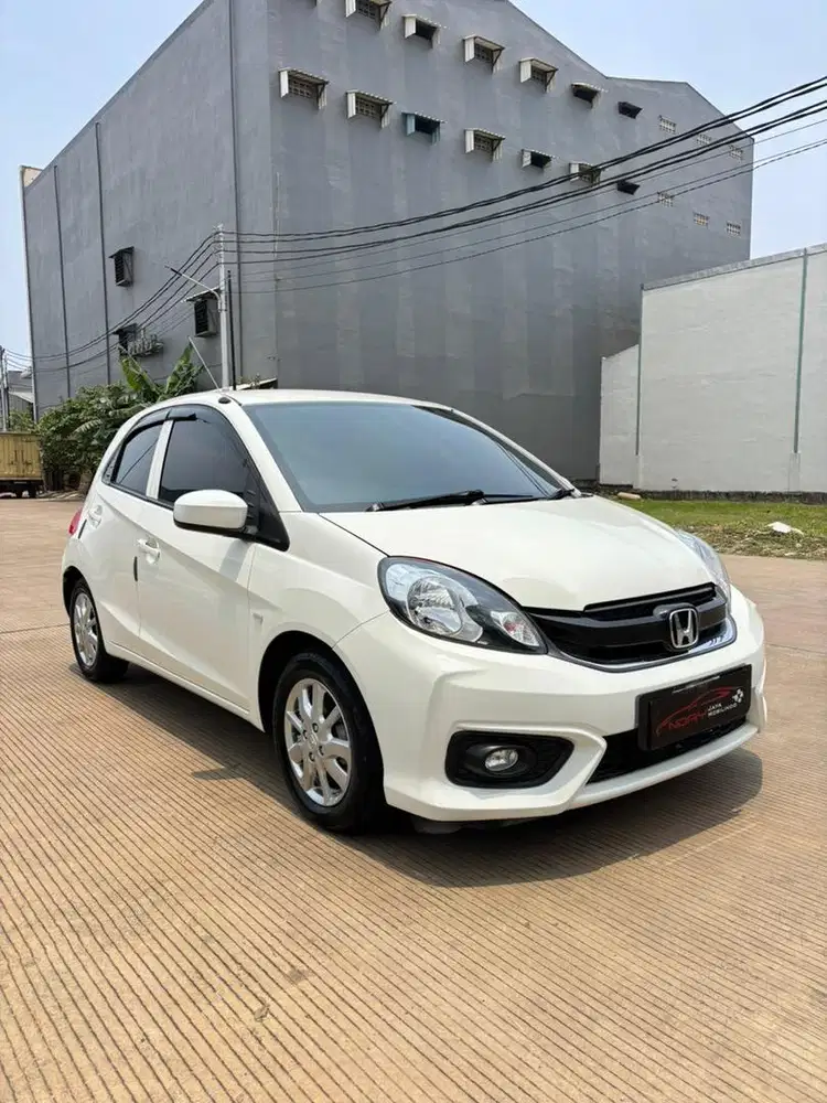 Honda Brio 1.2 CVT 2016 Automatic  ( Putih Metalik )
