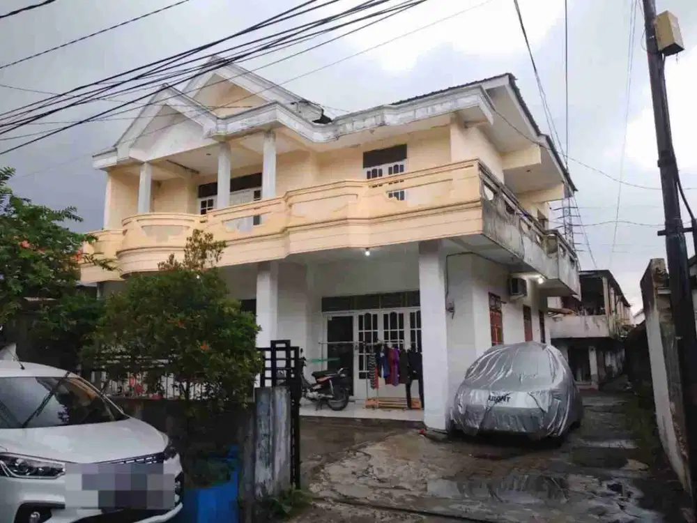 dijual rumah lelang cash di petemon Surabaya timur
