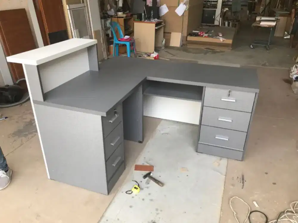 Meja receptionis,meja kantor,meja kasir