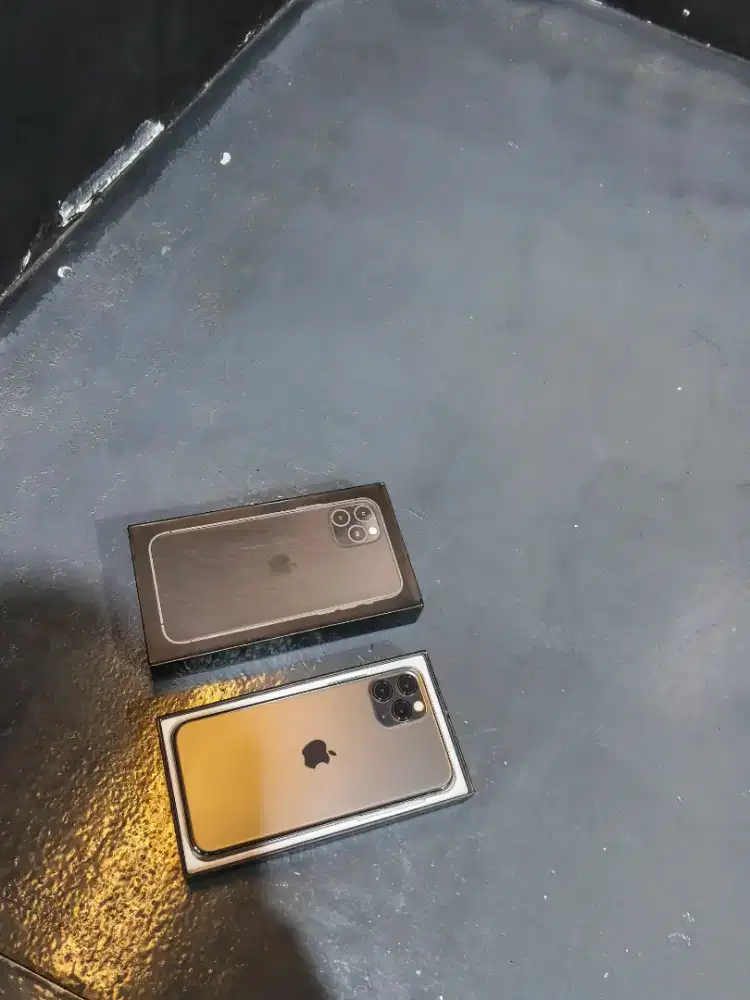 Iphone 11 pro 256gb ada baru