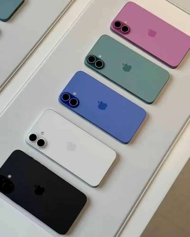 iPhone 16 128GB Ultramarine