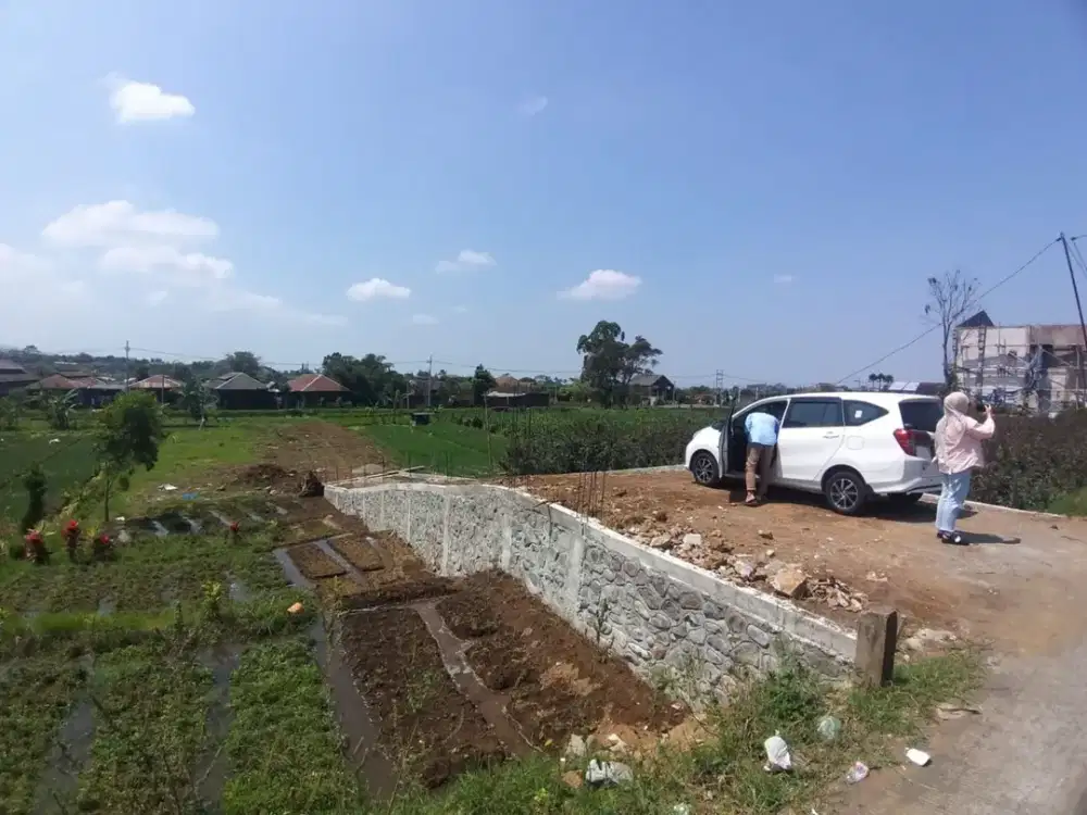 Villa Inden Bangun dekat dengan Alun-Alun Batu