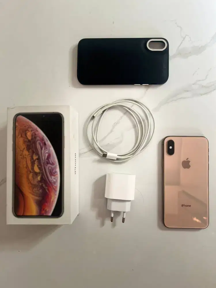 JUAL iPhone XS 256GB Gold — Kondisi Mulus, Lengkap, Siap Pakai!