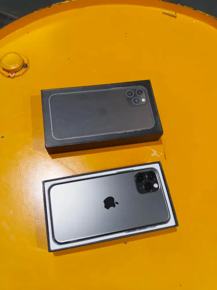 Iphone 11 pro 256gb hrus baru apsti