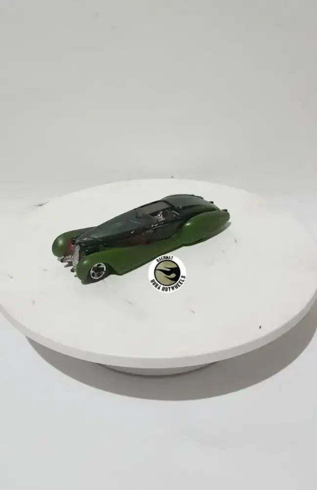 Hot Wheels Custom Cadillac Fleetwood Diecast RBH
