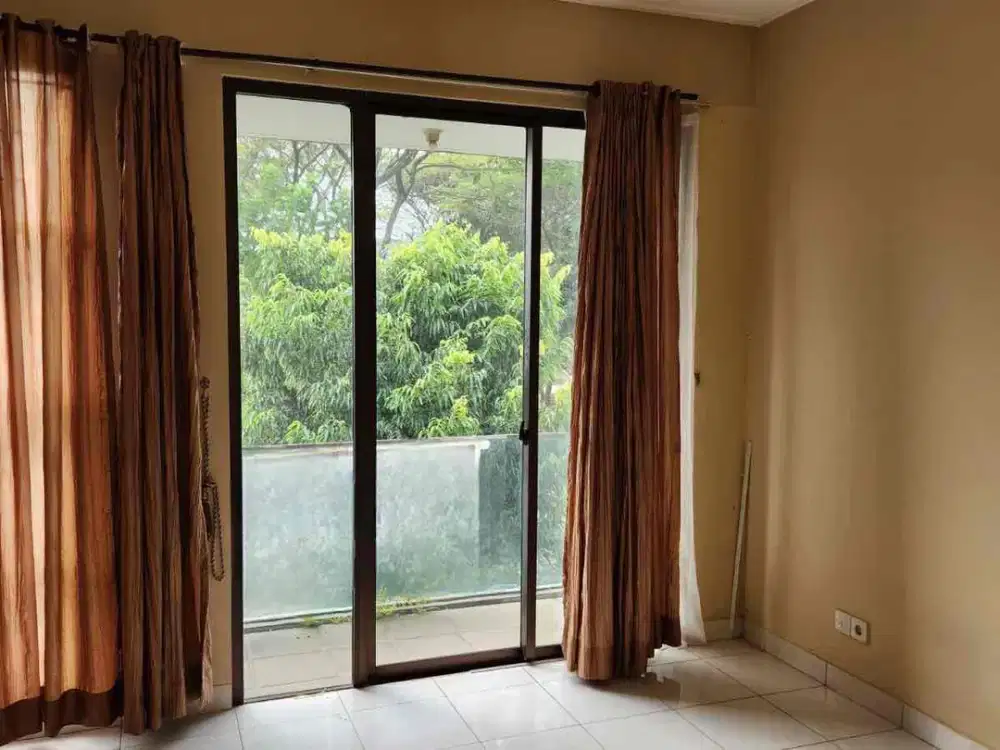 Disewakan Rumah 2 Lantai  Semifurnish di Cluster Albera Foresta BSD