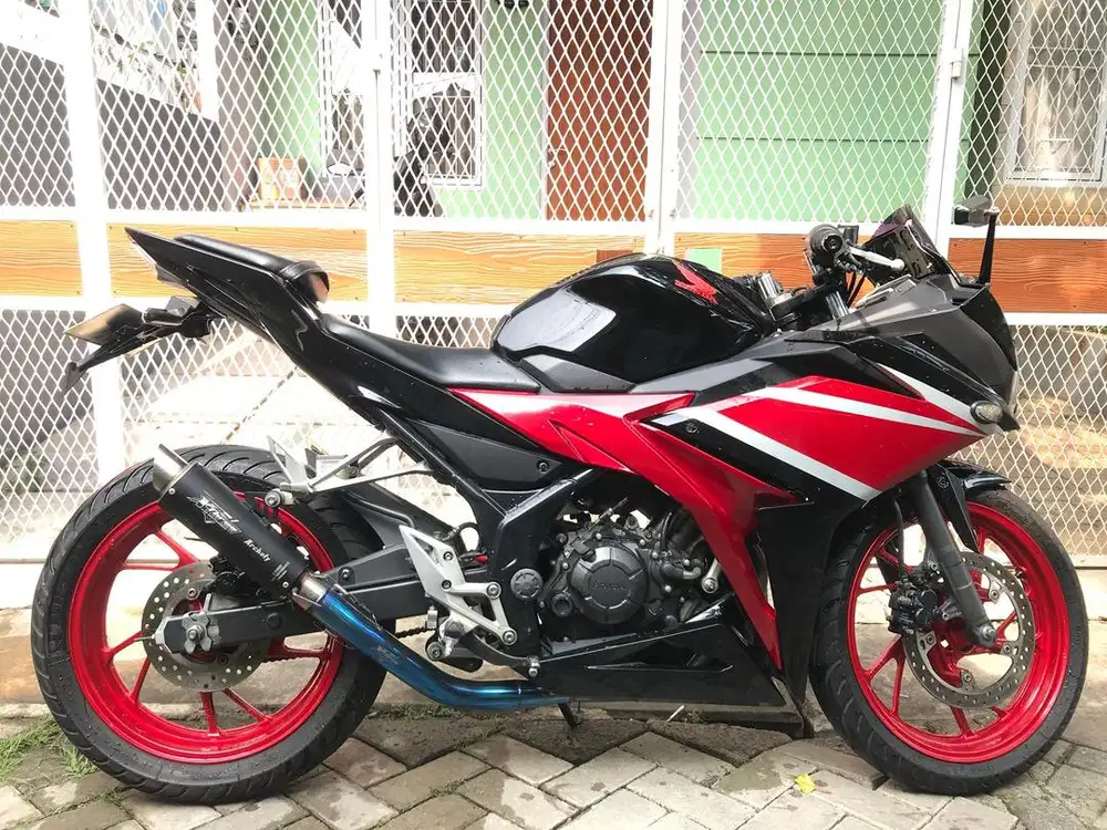 HONDA CBR 150 R 2017 Jarang dipake