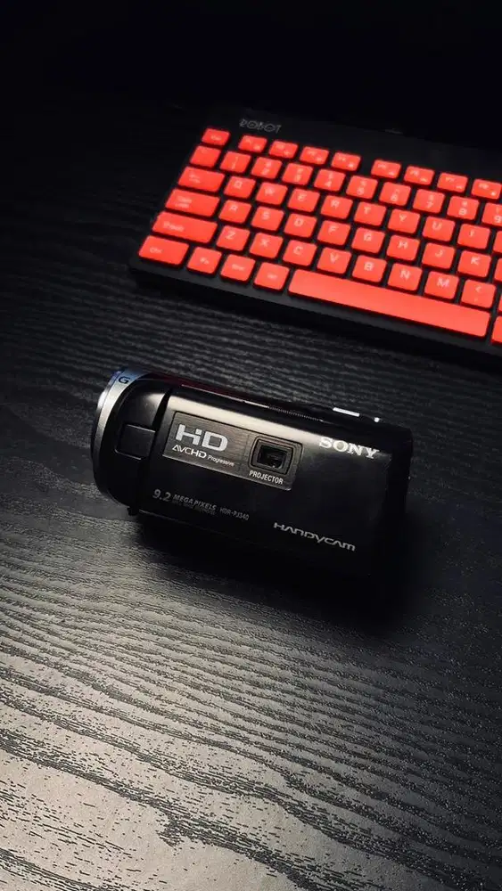 JUAL CEPAT KAMERA HANDYCAM SONY PJ340e LIKE NEW