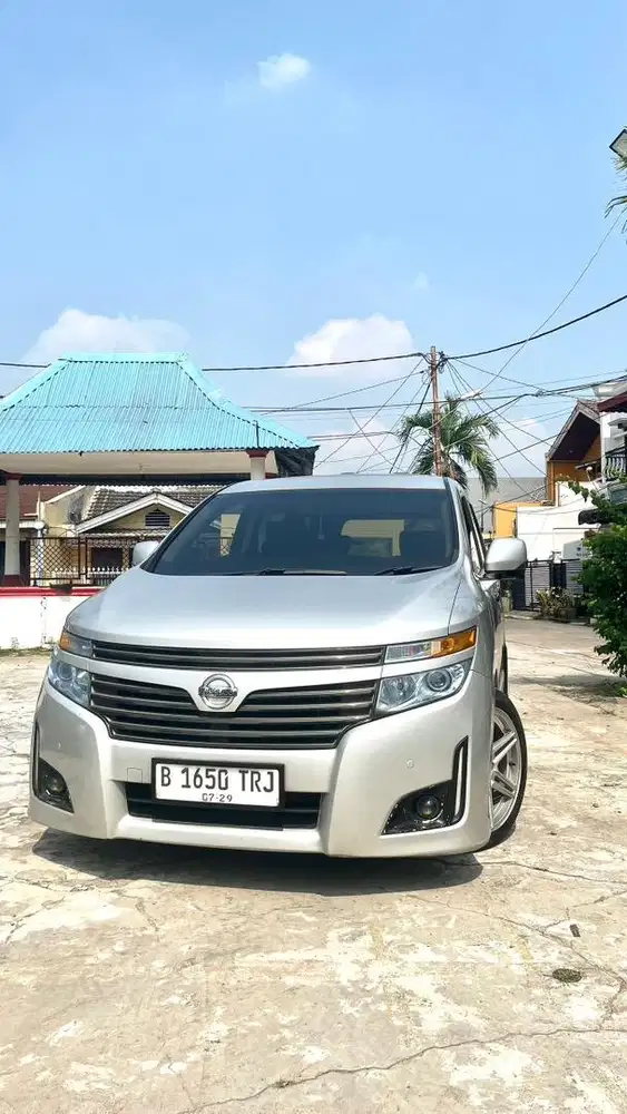 Nissan Elgrand 2013 3.5 V6 HWS