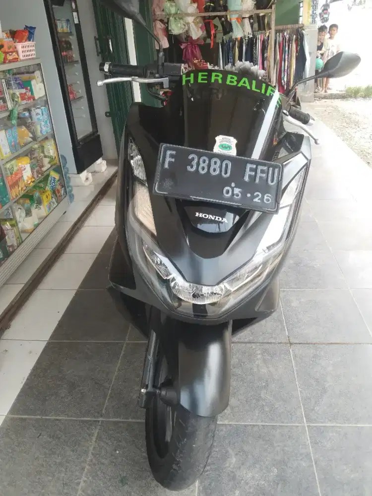 Pcx 160 warna black matte