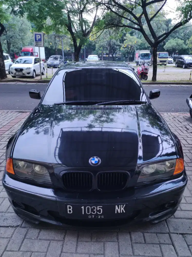 @DIJUALCEPATBMWSERI3 318I E46 TH 2000 WARNA HITAM