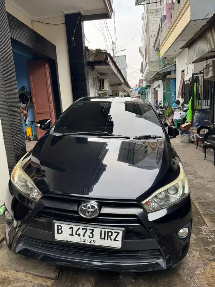 Toyota Yaris matic type G thun 2014 pajak panjang mesin halus jozz.