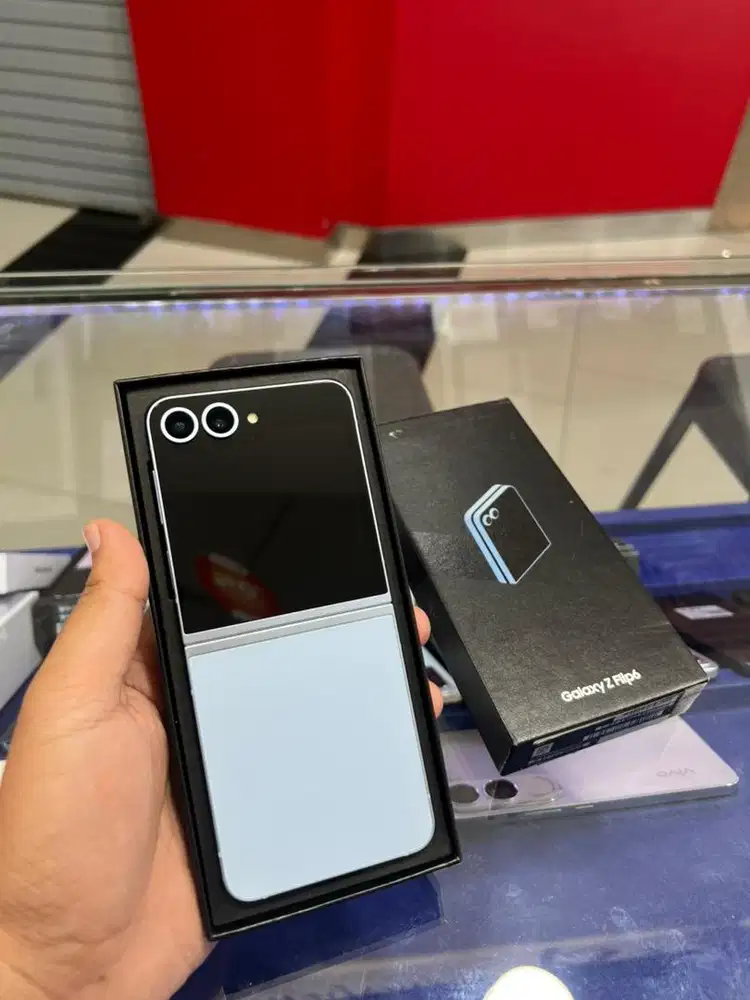 Samsung galaxy z flip 6 12/256