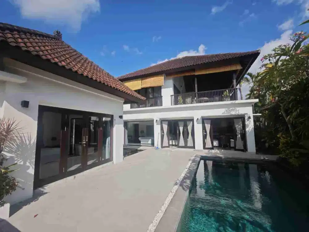 dijual villa lantai 2 canggu brawa