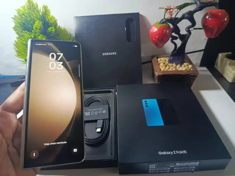 SAMSUNG Z FOLD 5 5G RAM 12/512GB ORIGINAL SEIN MULUS NOMINUS FULLSHET