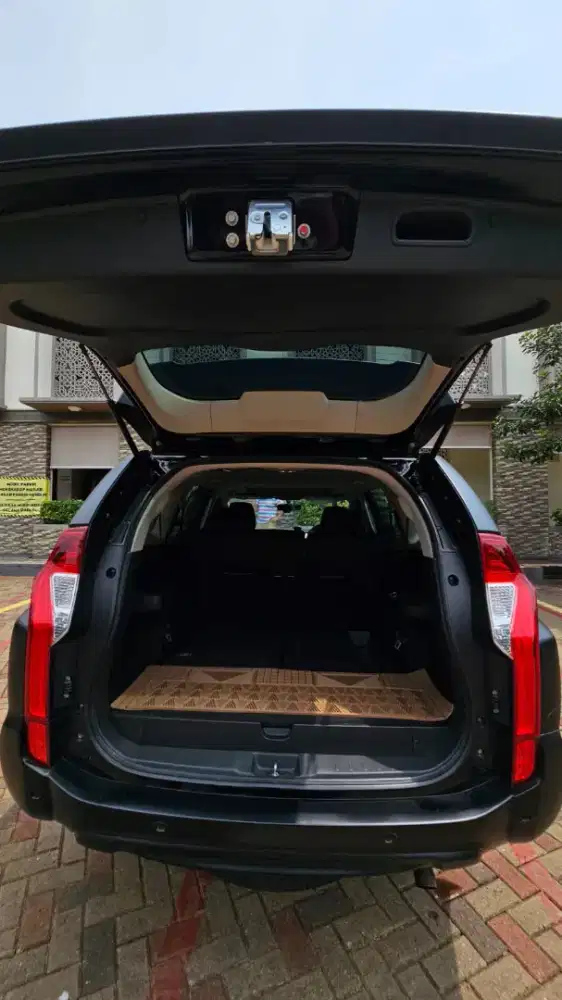 Pajero sport Dakar 4x2 2019