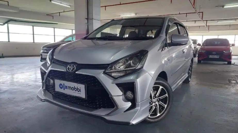 Like New Toyota Agya Like New 1.2 GR Sport Bensin-AT 2022 Silver
