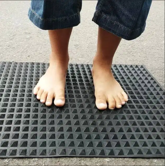 Keset Terapy (40cm x 60cm)/Keset Karet Tebal/Keset Refleksi Kaki