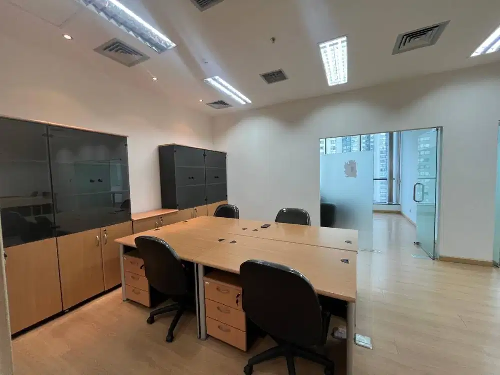 Disewakan Ruang Kantor APL Tower Tanjung Duren Fitted Furnished