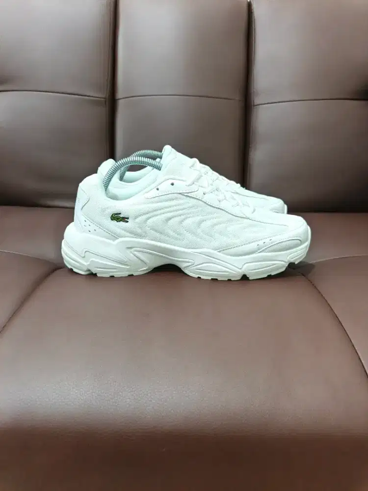 43 & 44- Sepatu LACOSTE