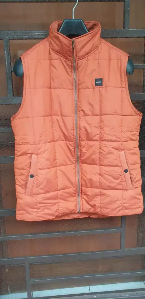 Preloved Rompi Vest EIGER