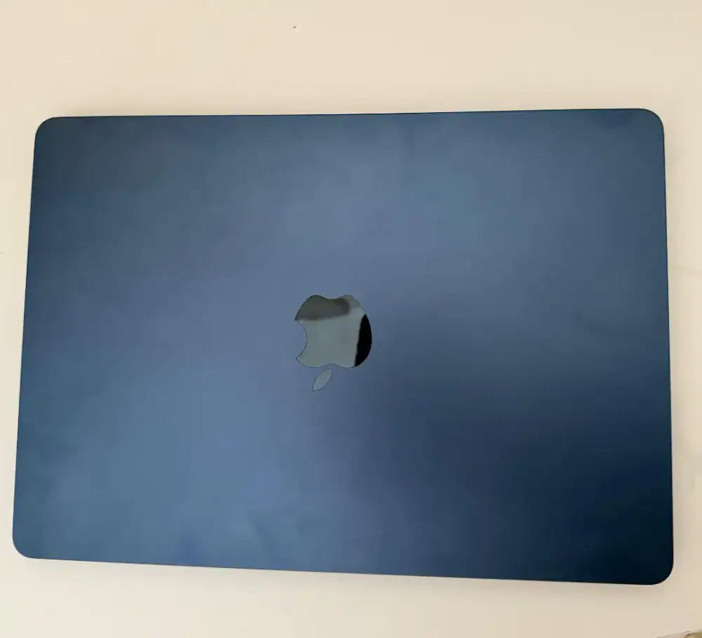 Macbook air M2 2022