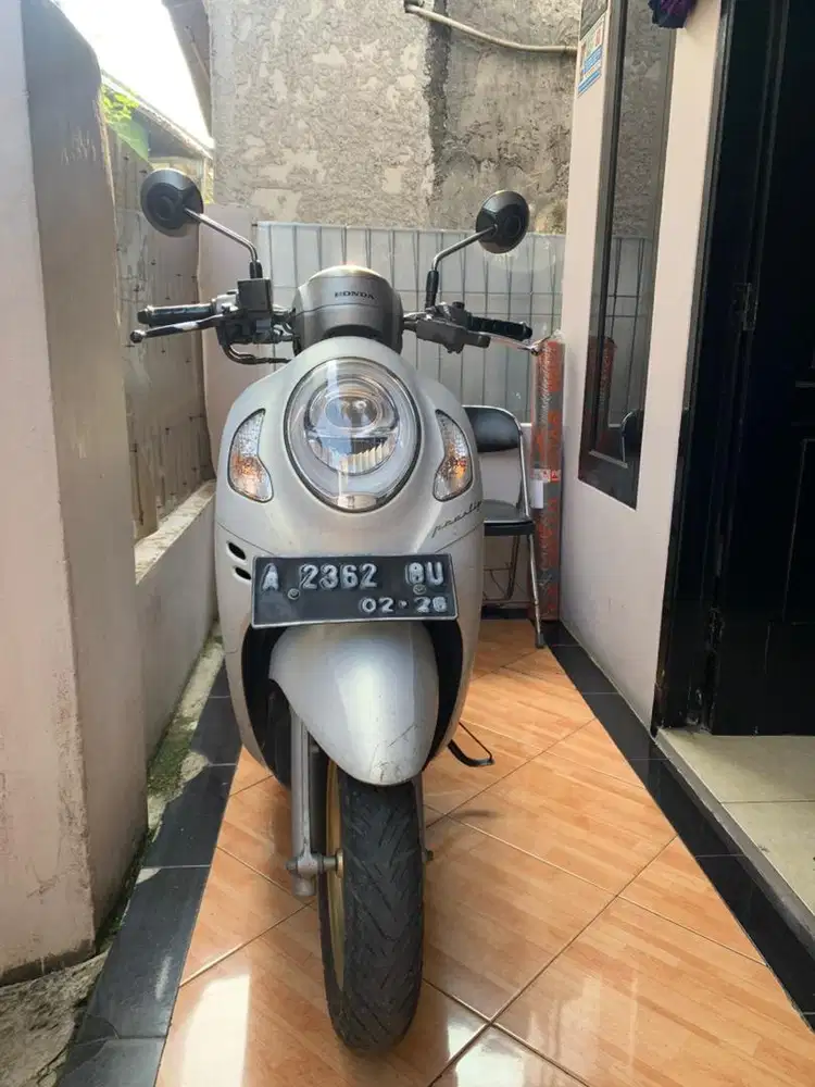 Jual Cepat Scoopy Prestige 2021 Keyless – Mesin Normal, Siap pakai