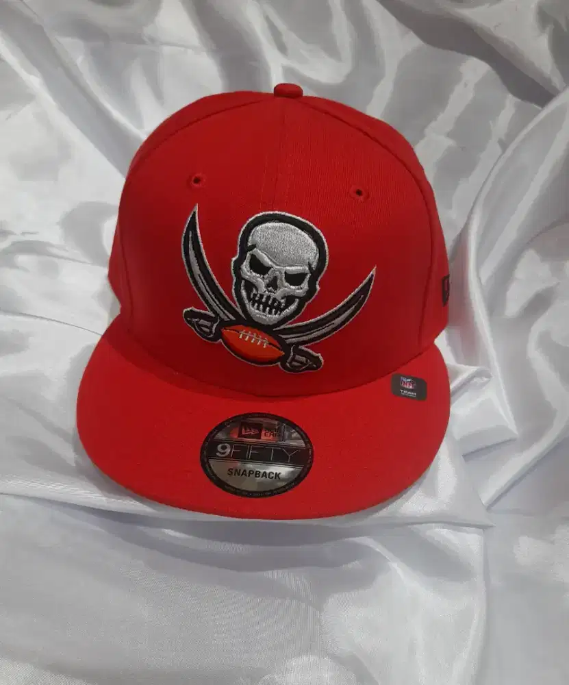 Topi new era tampa bay buccaneers