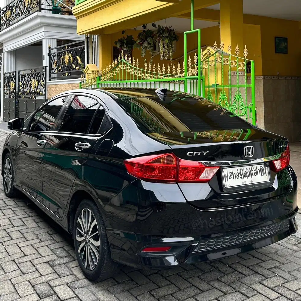 Honda City Hitam Matic Bensin 2018