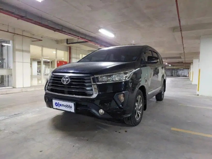 LOW DP Toyota Kijang Innova 2.0 G Bensin-AT 2021 UZM