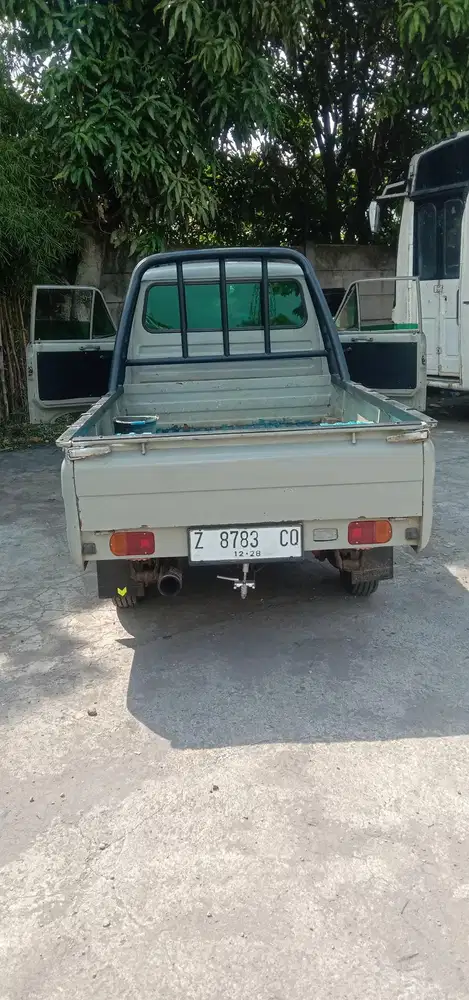 Mitsubishi Colt 1981 Bensin