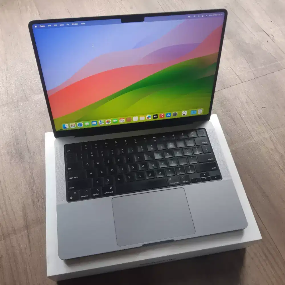 Macbook m1 pro 2021 14 inch ram 16gb ssd 1tb unit ex ibox bisa cod