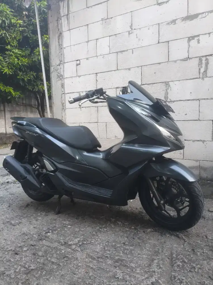 Pcx 2021 abu abu km rendah
