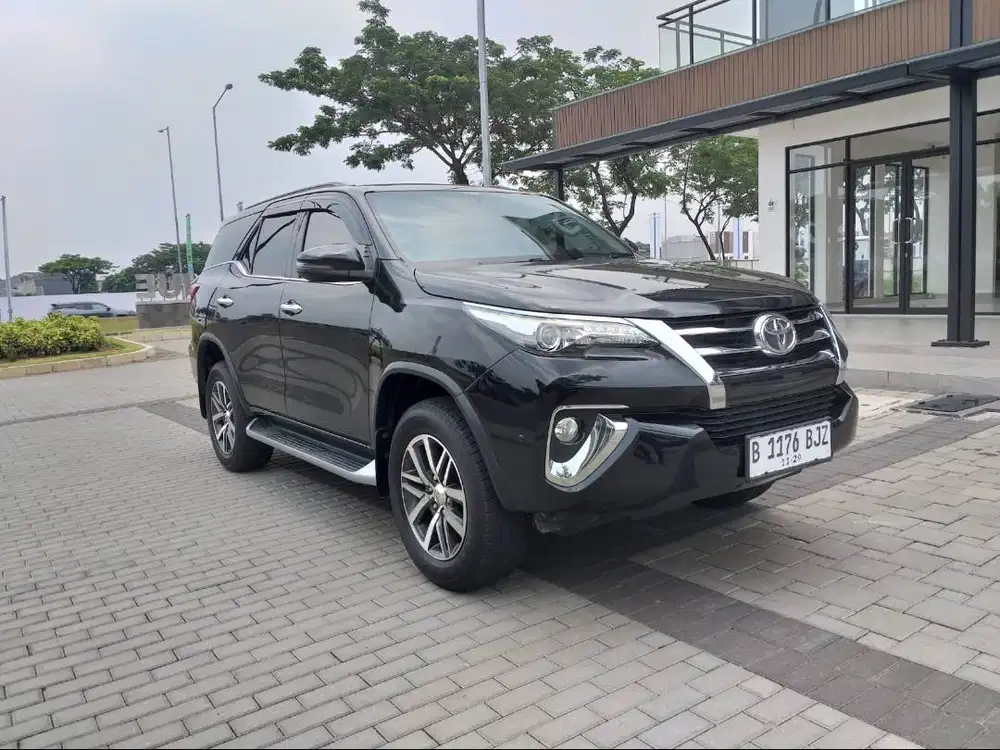 Toyota Fortuner VRZ 2.4 AT 2019