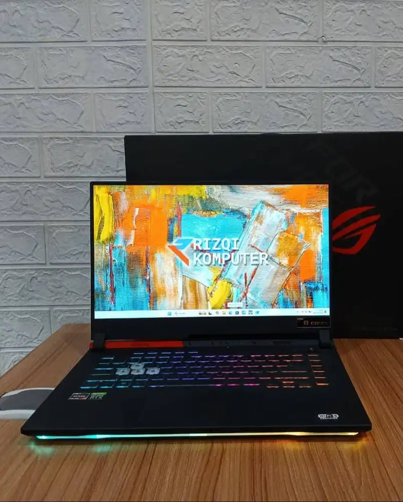 Asus ROG Strix G513IM Processor AMD Ryzen 7 4800HS Ram 16GB SSD 512GB
