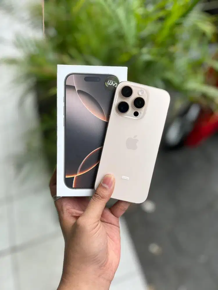 Iphone 16 pro 256gb ibox like new dessert titanium