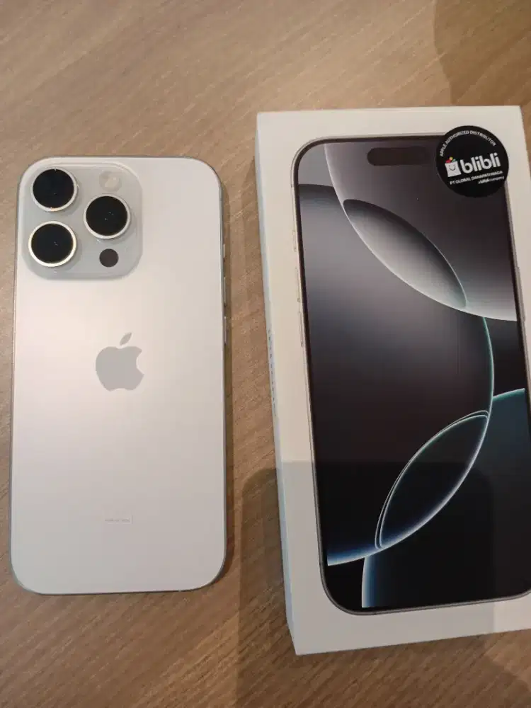 Iphone 16 pro silver 128 GB BH 100 garansi resmi