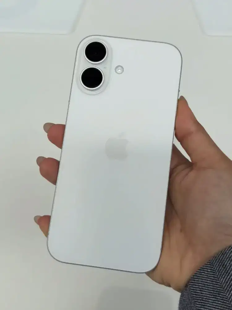 Promo Oktober iPhone 16 128GB baru segel resmi