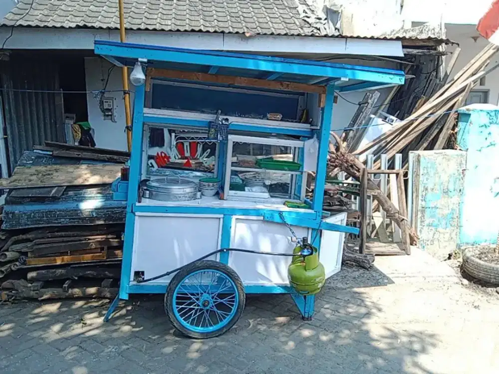 Gerobak bakso dan mie ayam