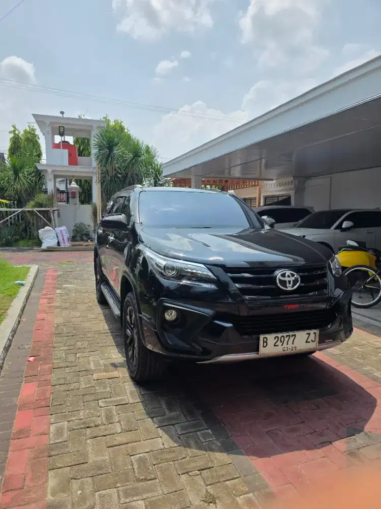Fortuner vrz TRD PMK 2019 Kondisi istinewa