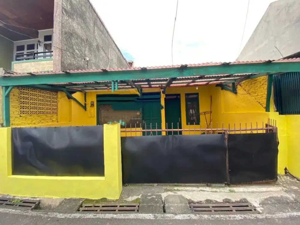 Murah !! Dijual Cepat Rumah Siap Huni, Dekat Griya Purwakarta Antapani
