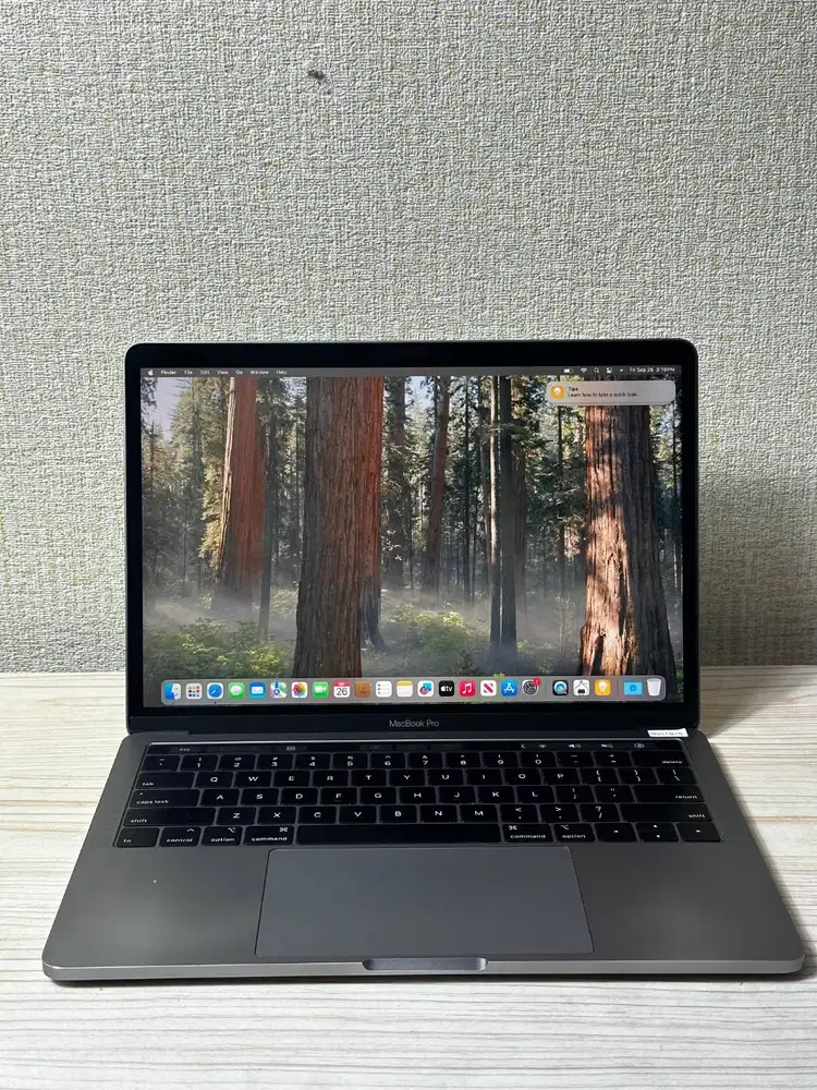 MacBook Pro 13” 2019 Intel Core i7 / 16GB RAM / 512GB SSD