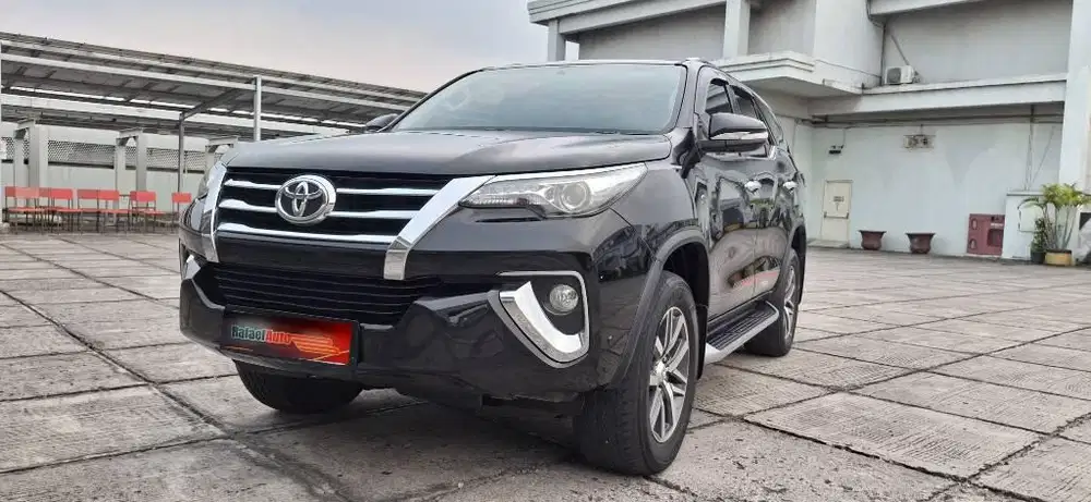 Fortuner 2.4 VRZ 4x2 Diesel A/T 2017. Pajak Stnk Nov 2026, Ready