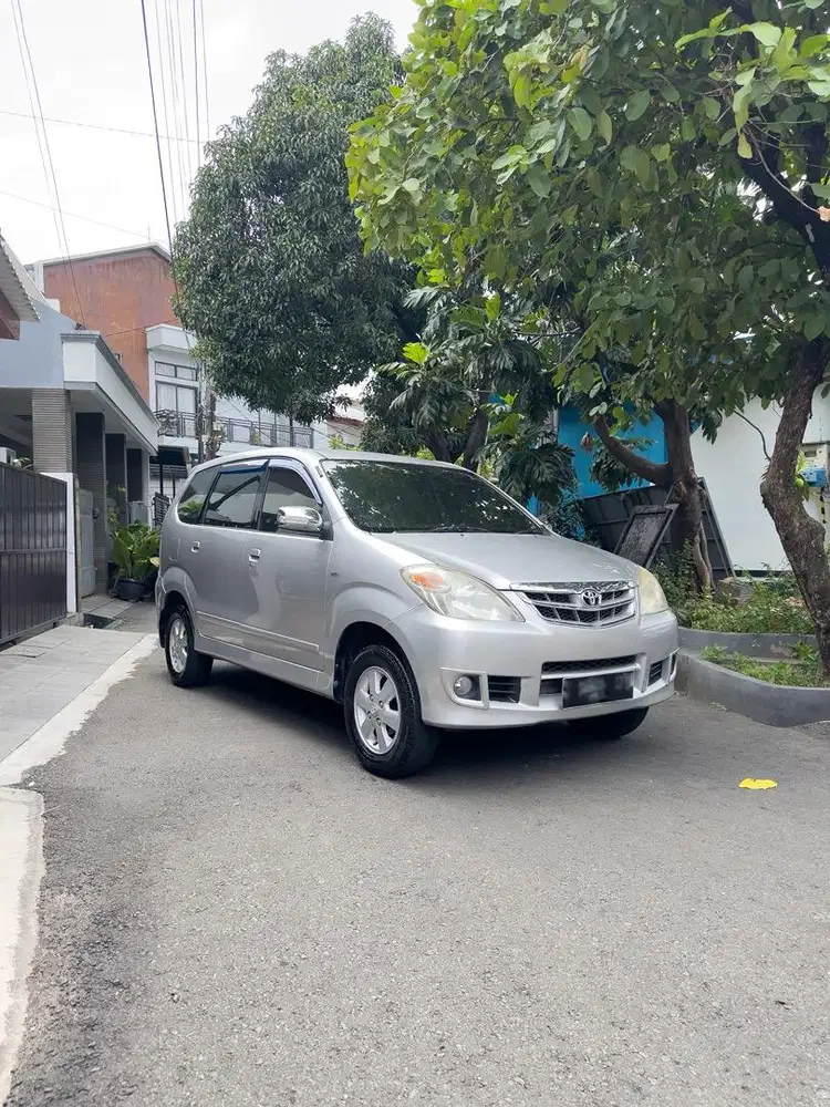 Avanza 1.5 G 2010