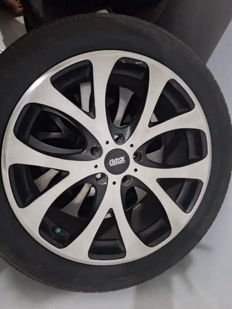 DI JUAL VELG DAN BAN 1 SET SERTA BAN NYA AJA /SATUAN