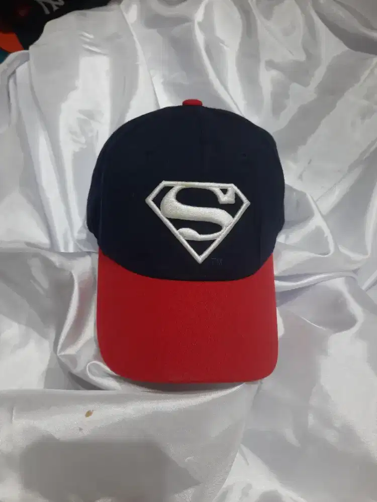 Topi superman 2 warna