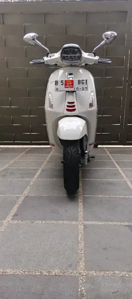 Vespa sprint s low kilometer