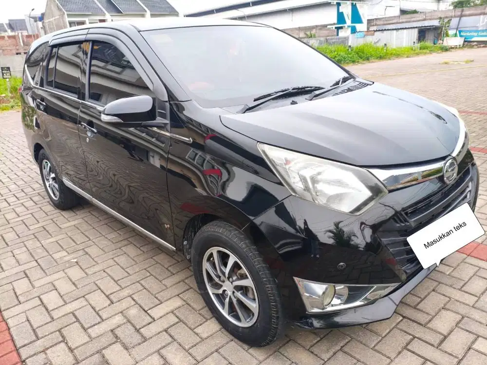 Daihatsu Sigra R 2017 AT ( Good condition)