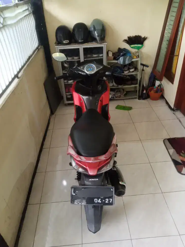 Honda Supra X 125 Helm-In 2012